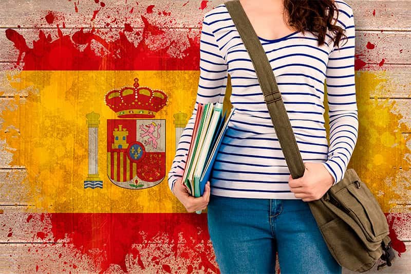 интерес к высшему образованию в испанских вузах растет из года в год фото