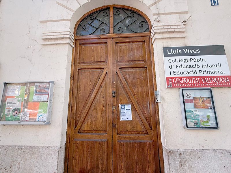 Школа CEIP Lluís Vives Valencia, Extramurs, Валенсия