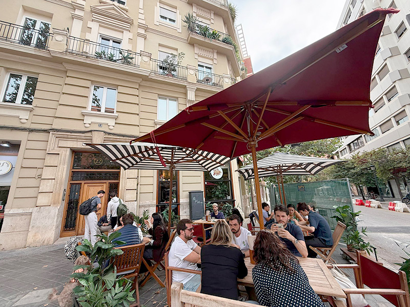 Бургерная Hundred Burger, Pla del Real