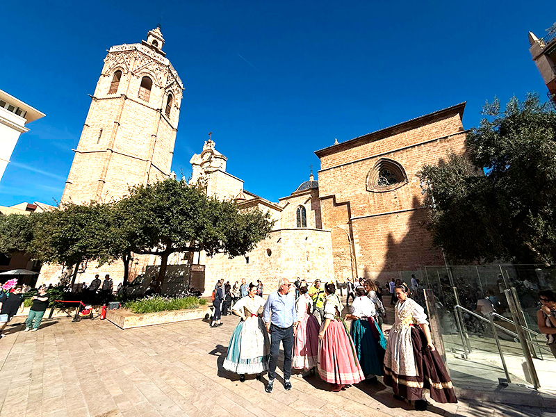 Центр Валенсии, вид на Кафедральный собор