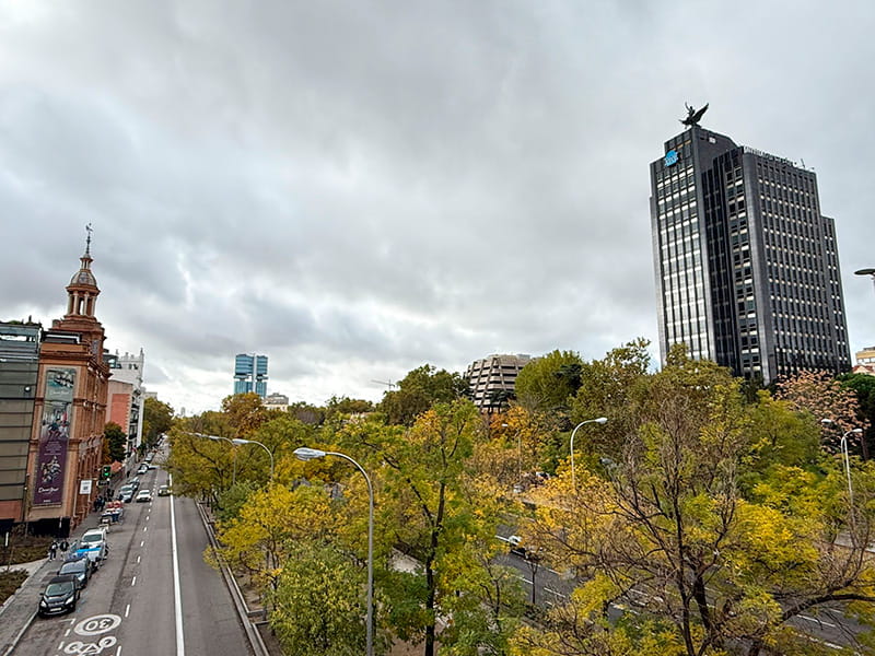 В Мадриде почти в три раза больше штаб-квартир крупных компаний, чем в Барселоне фото