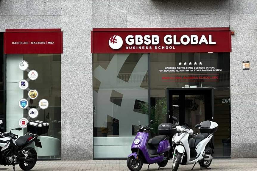 GBSB - школа бизнес-лидеров фото