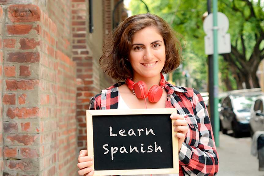Лучшие языковые школы Валенсии 2026: Топ-5 и подробный гид для тех, кто хочет выучить испанский фото