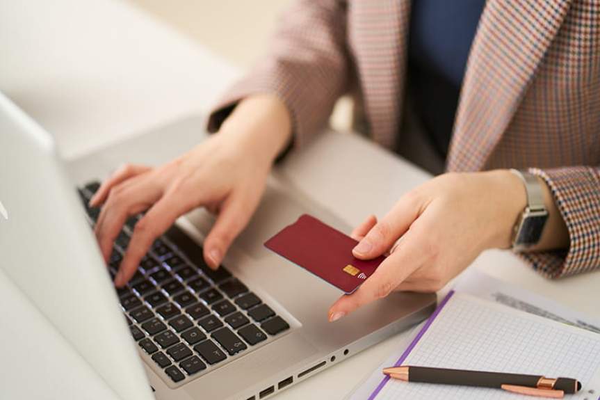 Налоги в Испании в 2026: полный обзор системы налогообложения (резиденты, нерезиденты, доходы, недвижимость) фото