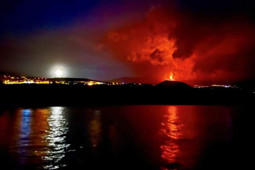 Извержения вулканов в Испании фото