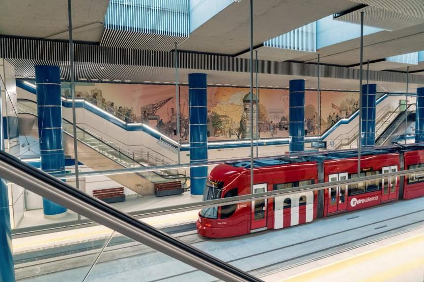Маршрут и станции Линии 10 метро в Валенсии фото