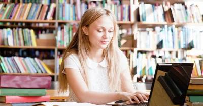 Banco de libros gratuito - Бесплатный банк книг для студентов Bachillerato