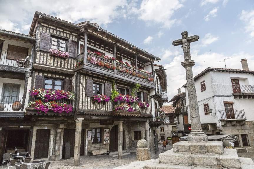 Самая красивая испанская деревня в 2023 фото