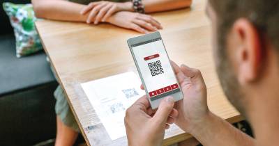 Опасности QR-меню: волна мошенничества в испанских ресторанах